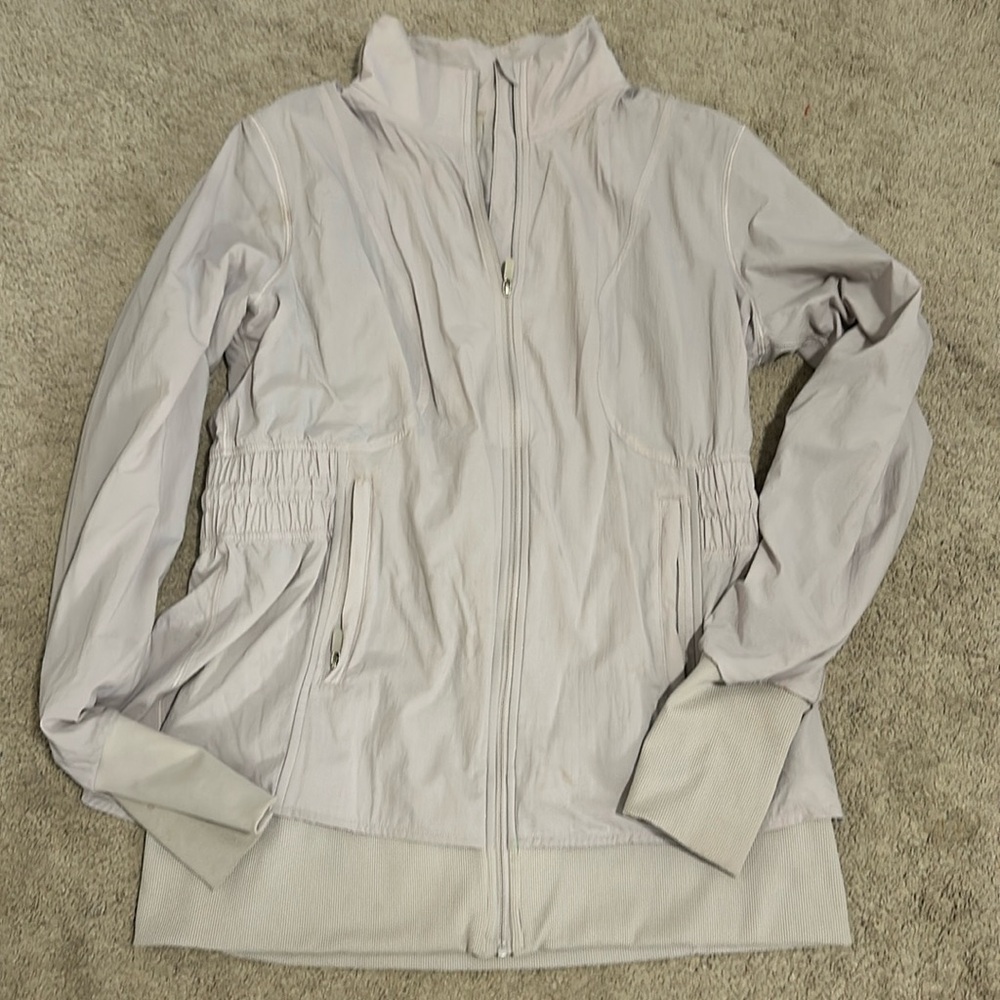 Lululemon lined water resistant jacket size 8
